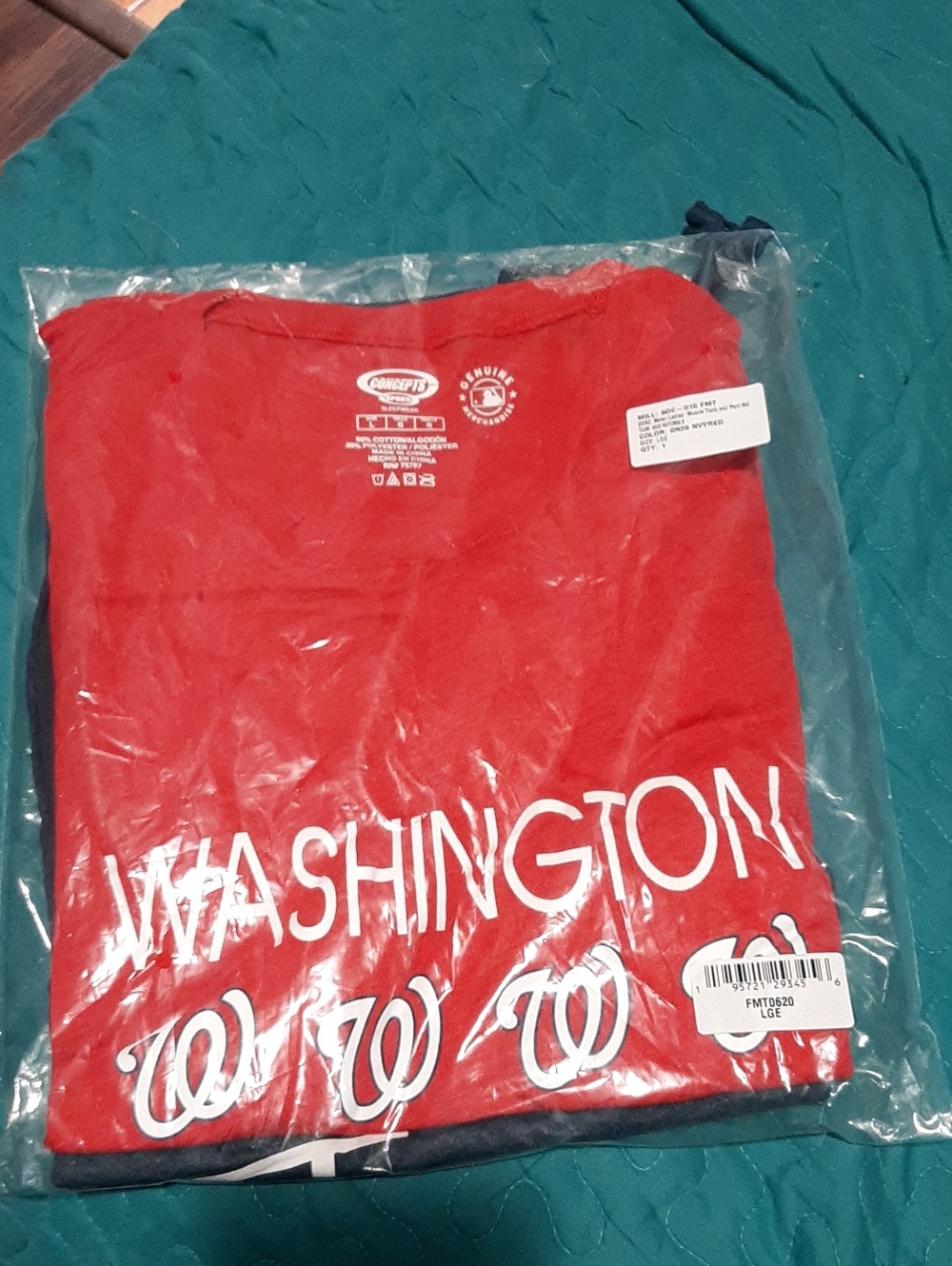 Washington Nationals Sleeveless Tank & Jogger Set - Picture 2 of 4